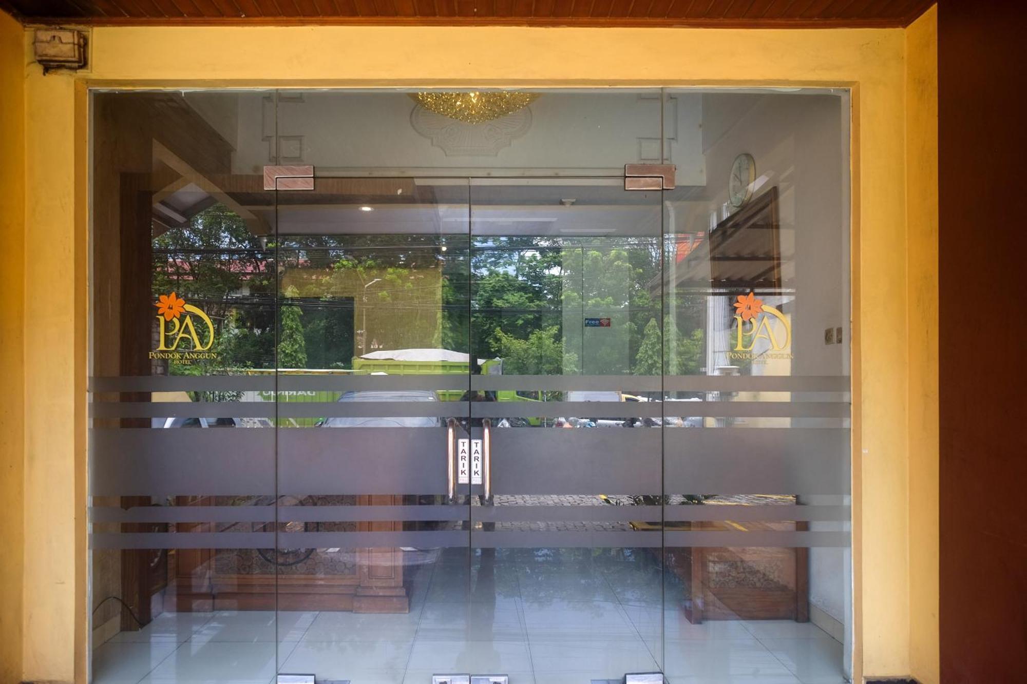 Urbanview Hotel Pondok Anggun Yogyakarta By Reddoorz Maguwo Luaran gambar