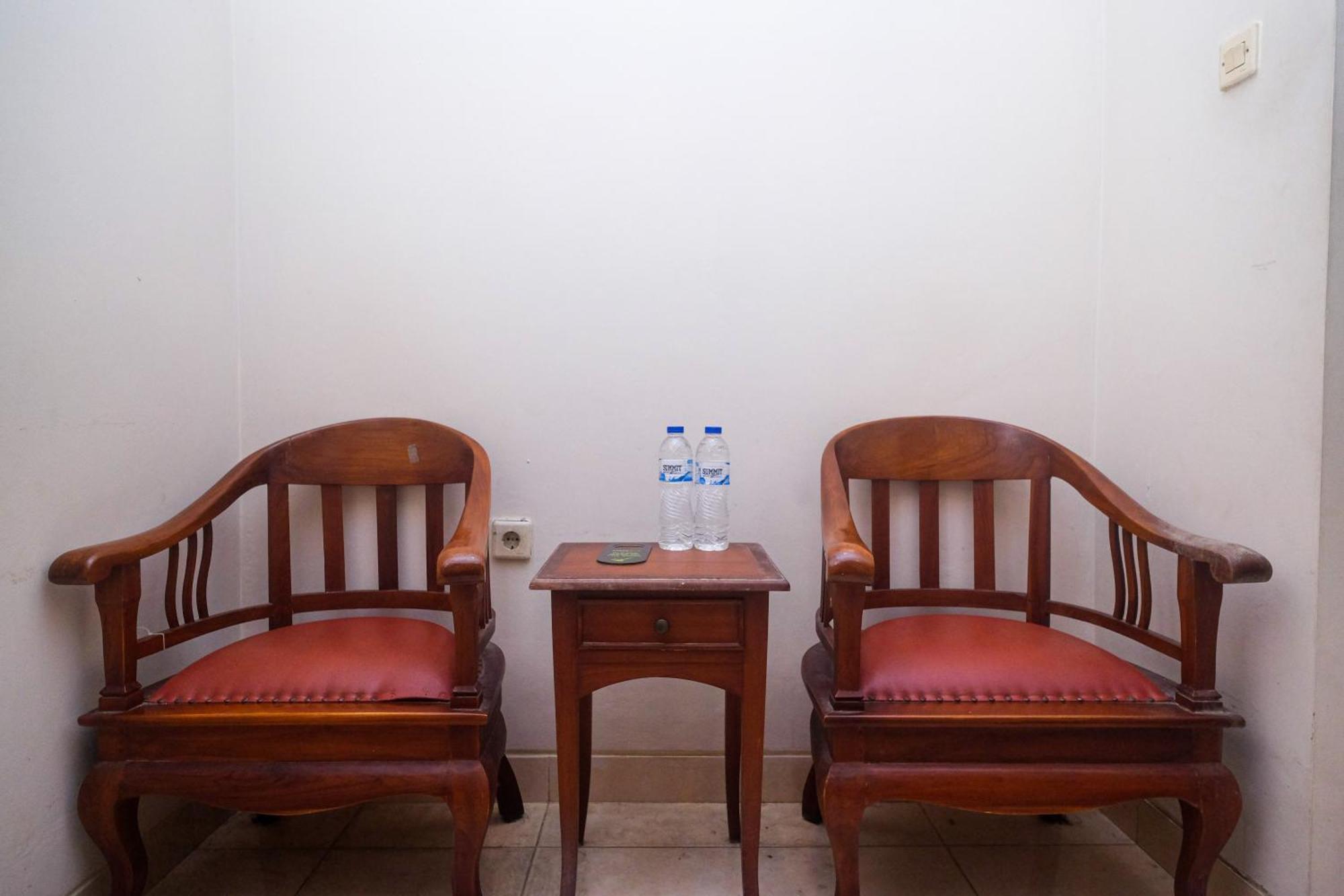 Urbanview Hotel Pondok Anggun Yogyakarta By Reddoorz Maguwo Luaran gambar