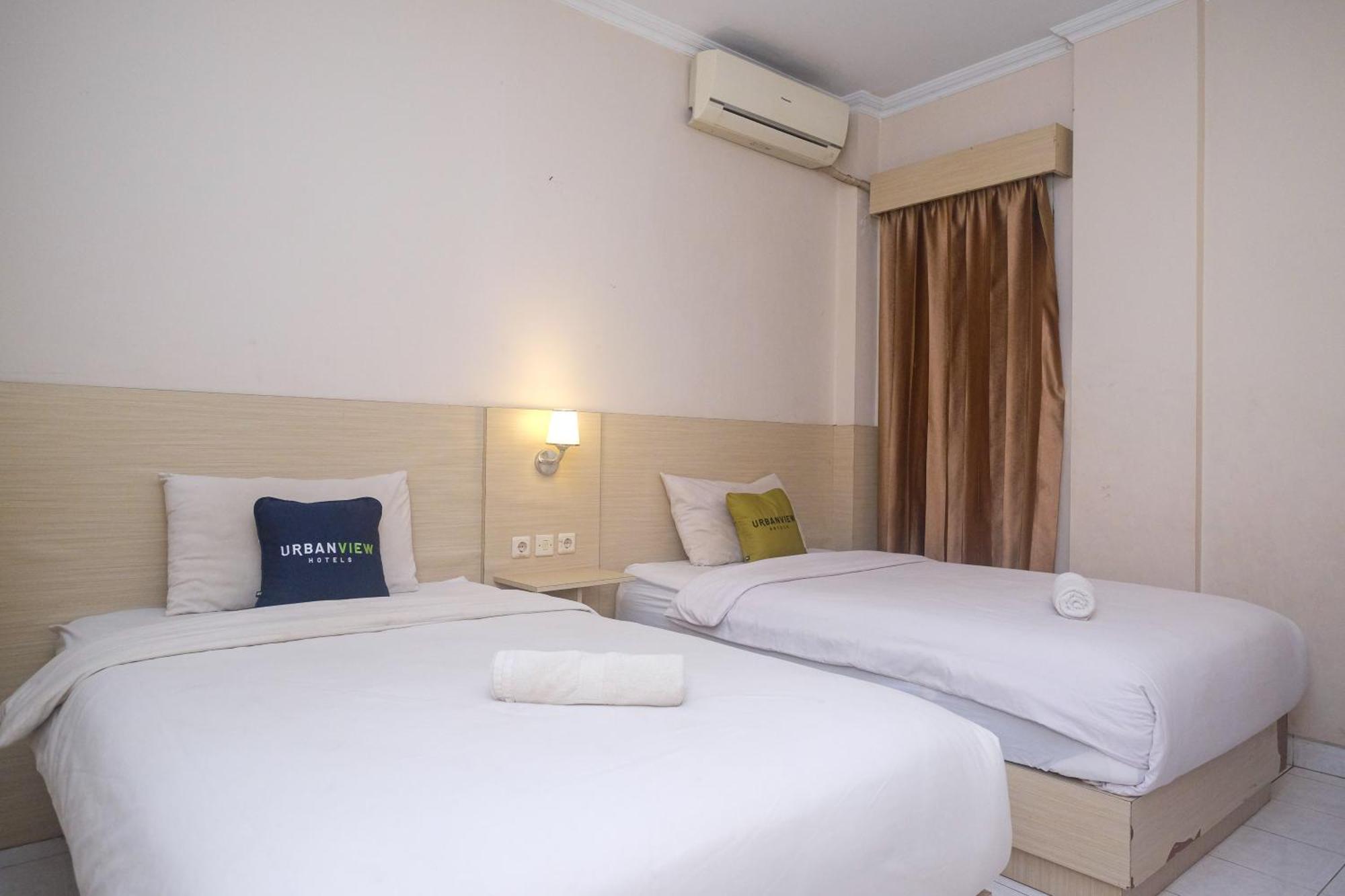 Urbanview Hotel Pondok Anggun Yogyakarta By Reddoorz Maguwo Luaran gambar