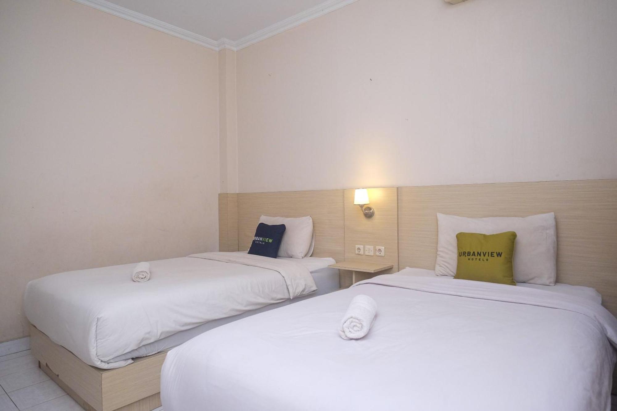 Urbanview Hotel Pondok Anggun Yogyakarta By Reddoorz Maguwo Luaran gambar
